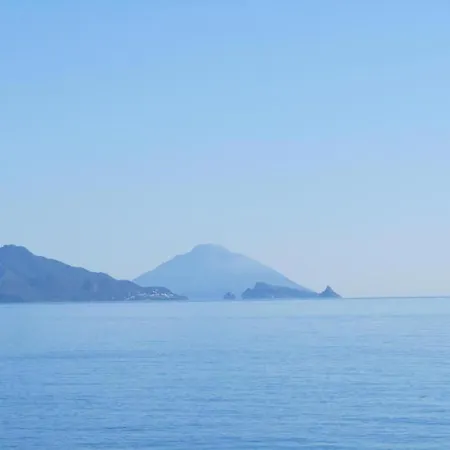 Ghiozzo Dorato Canneto - Holiday Housing Apartmán Canneto (Lipari)