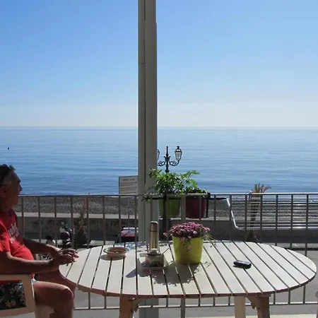 Ghiozzo Dorato Canneto - Holiday Housing *
